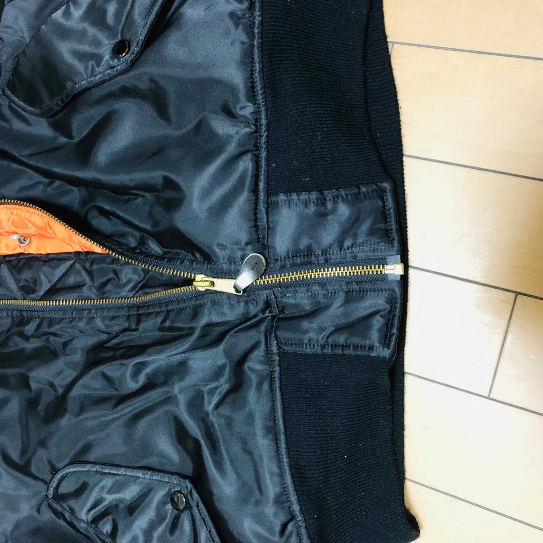 UNIQLO - ユニクロMA1フライトジャケットヴィンテージ紺タグLの通販 by