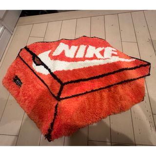 NIKE（ラグ/カーペット/マット）のフリマアイテム一覧