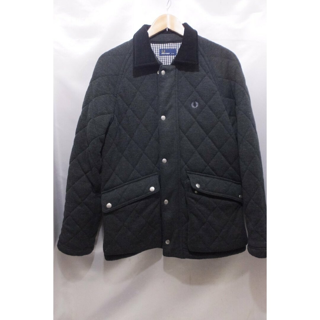 FRED PERRY フレッドペリー 刺繍ロゴキルティングジャケット F2396