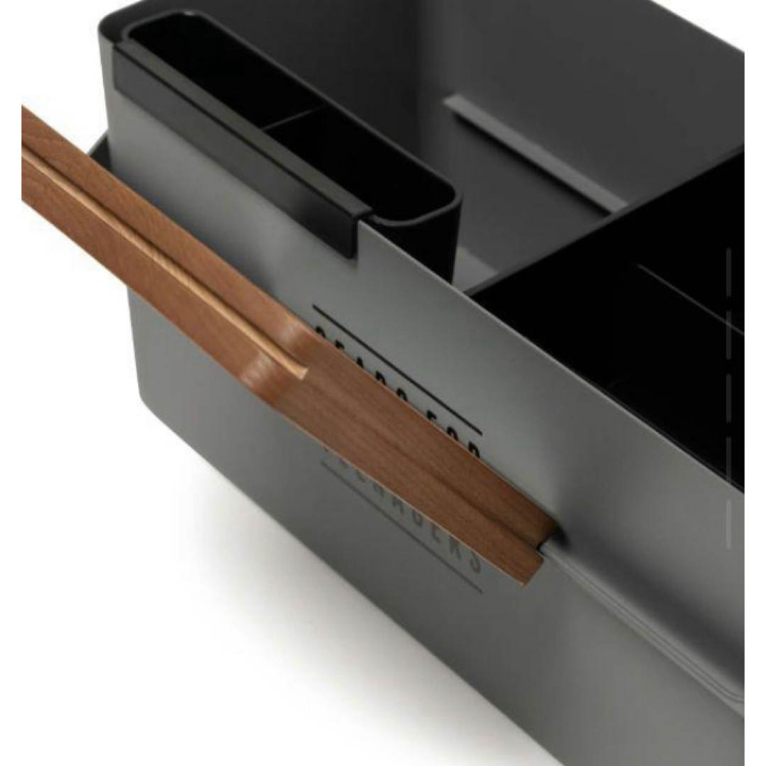 HUMAN MADE - ヒューマンメイド MAKEUP TOOLBOXの通販 by モリ's shop