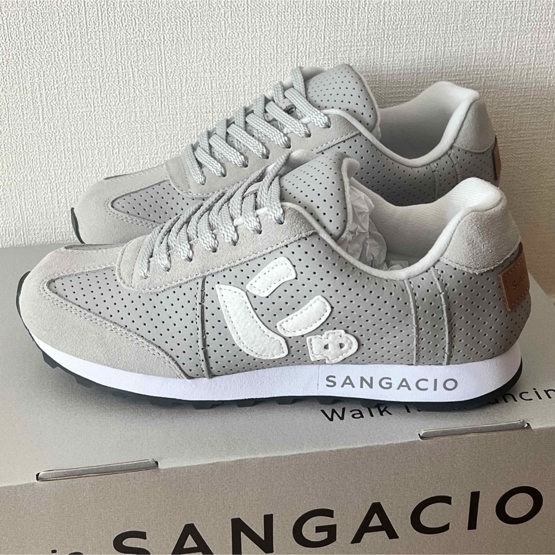 SANGACIO via SANGACIO スニーカー ホワイト/グレー 【公式通販】