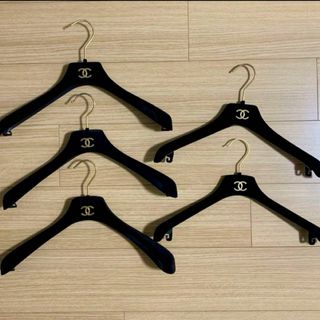 CHANEL（押し入れ収納/ハンガー）のフリマアイテム一覧