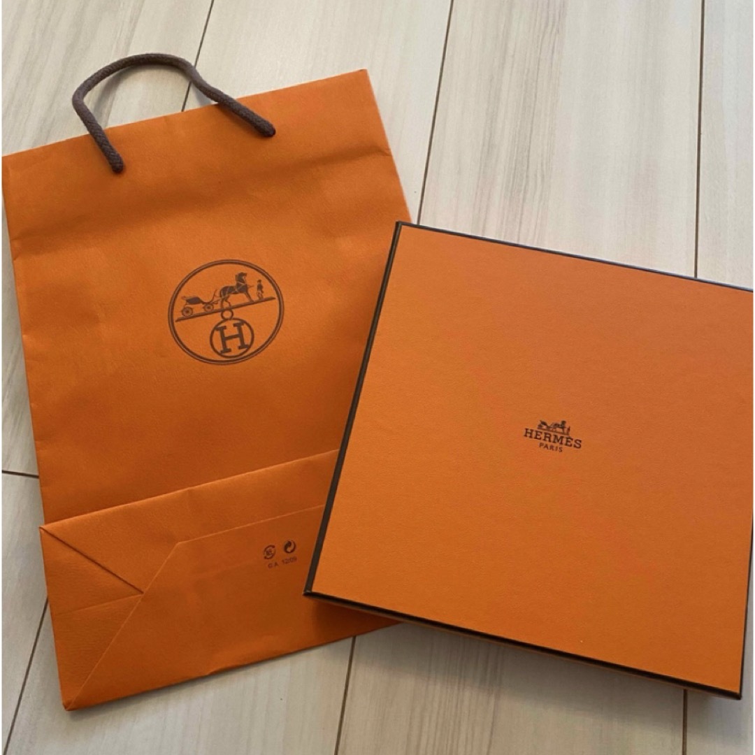 HERMES - エルメス アヴァロン タオルハンカチ 新品未使用 タグ付き お