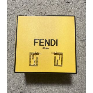 FENDI（ピアス(両耳用)）のフリマアイテム一覧