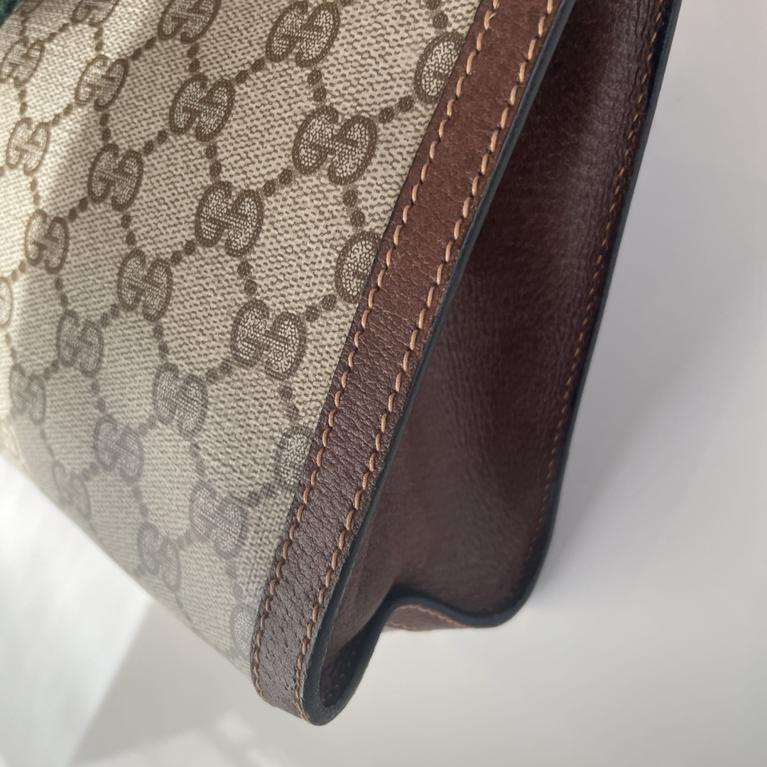 GUCCI - オールドグッチ シェリーライン クラッチバッグ セカンド