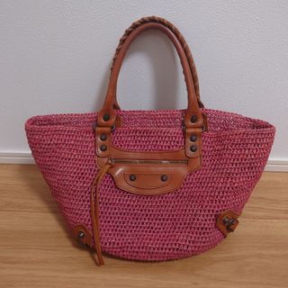 BALENCIAGA（かごバッグ/ストローバッグ）のフリマアイテム一覧