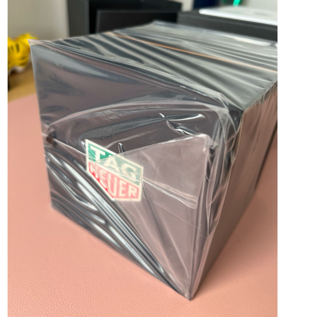 タグ・ホイヤーTAG Heuer ウォッチワインダー KubiK新品未使用未開封