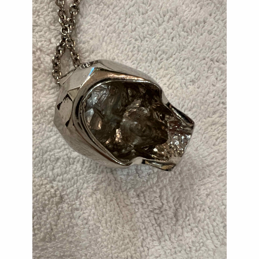 Alexander McQueen - アレキサンダーマックイーンAlexanderMcQueen