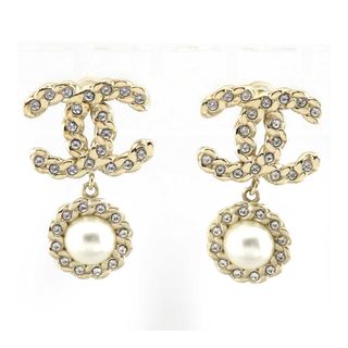CHANEL（ピアス(片耳用)）のフリマアイテム一覧
