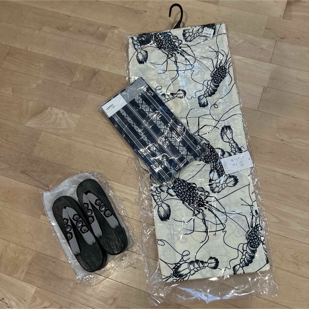 ニコアンティークオリジナル 国内染色 古典柄レトロ 伊勢海老 浴衣