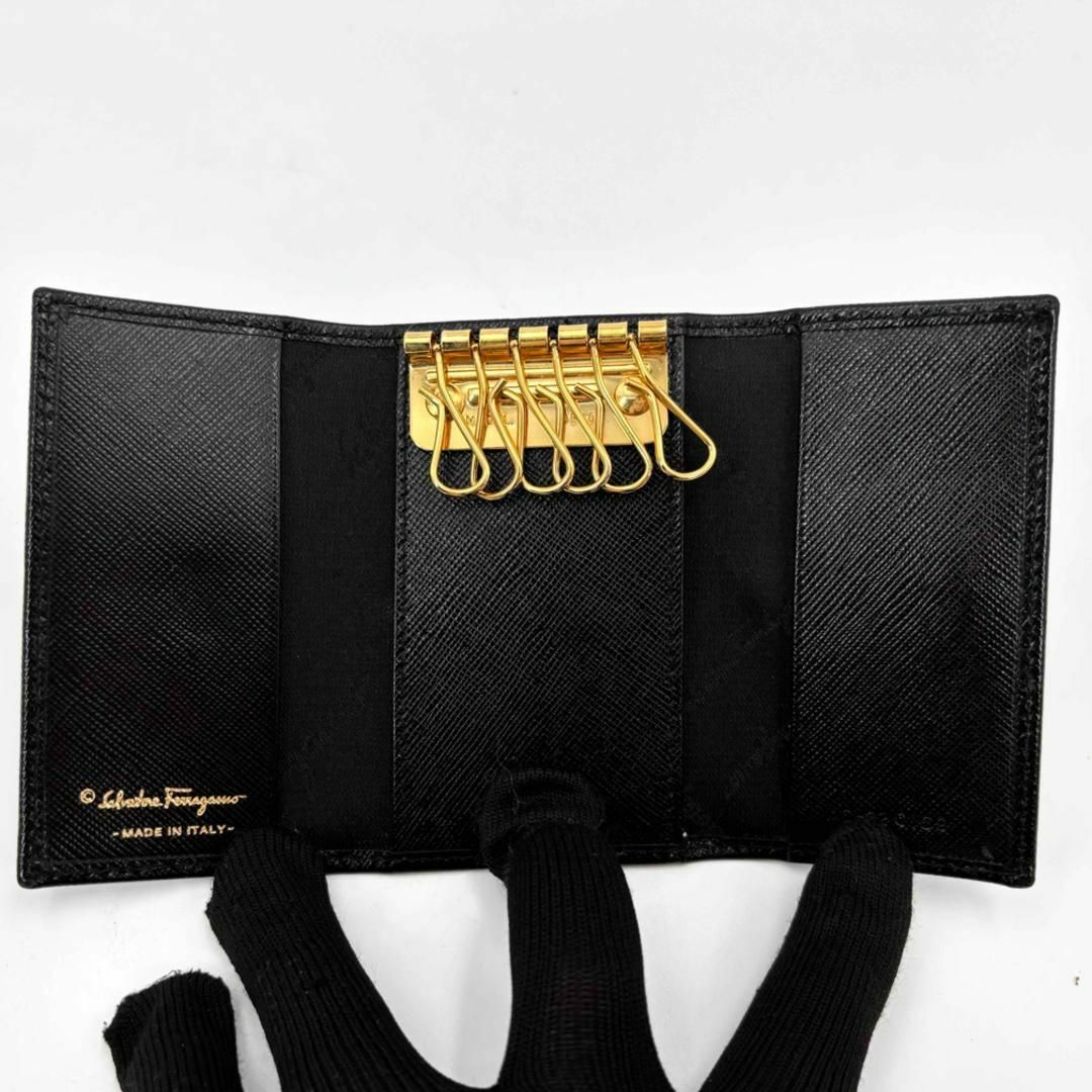 Salvatore Ferragamo - 未使用級 Salvatore Ferragamo キーケース 6連