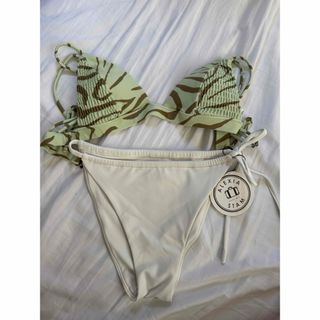 ALEXIA STAM（水着）のフリマアイテム一覧