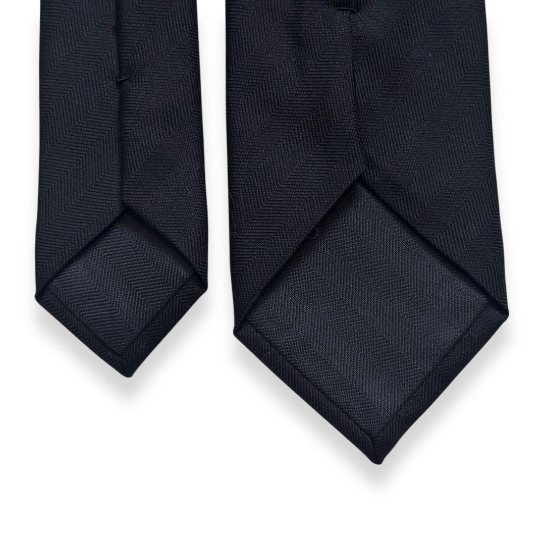 美品✨HERMES ネクタイ エルメス ツートン ソリッド系 ナロータイ 無地