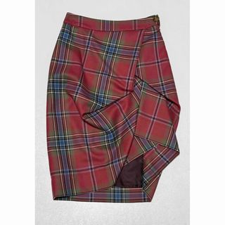 Vivienne Westwood（スカート ・ ピンク/桃色系）のフリマアイテム一覧