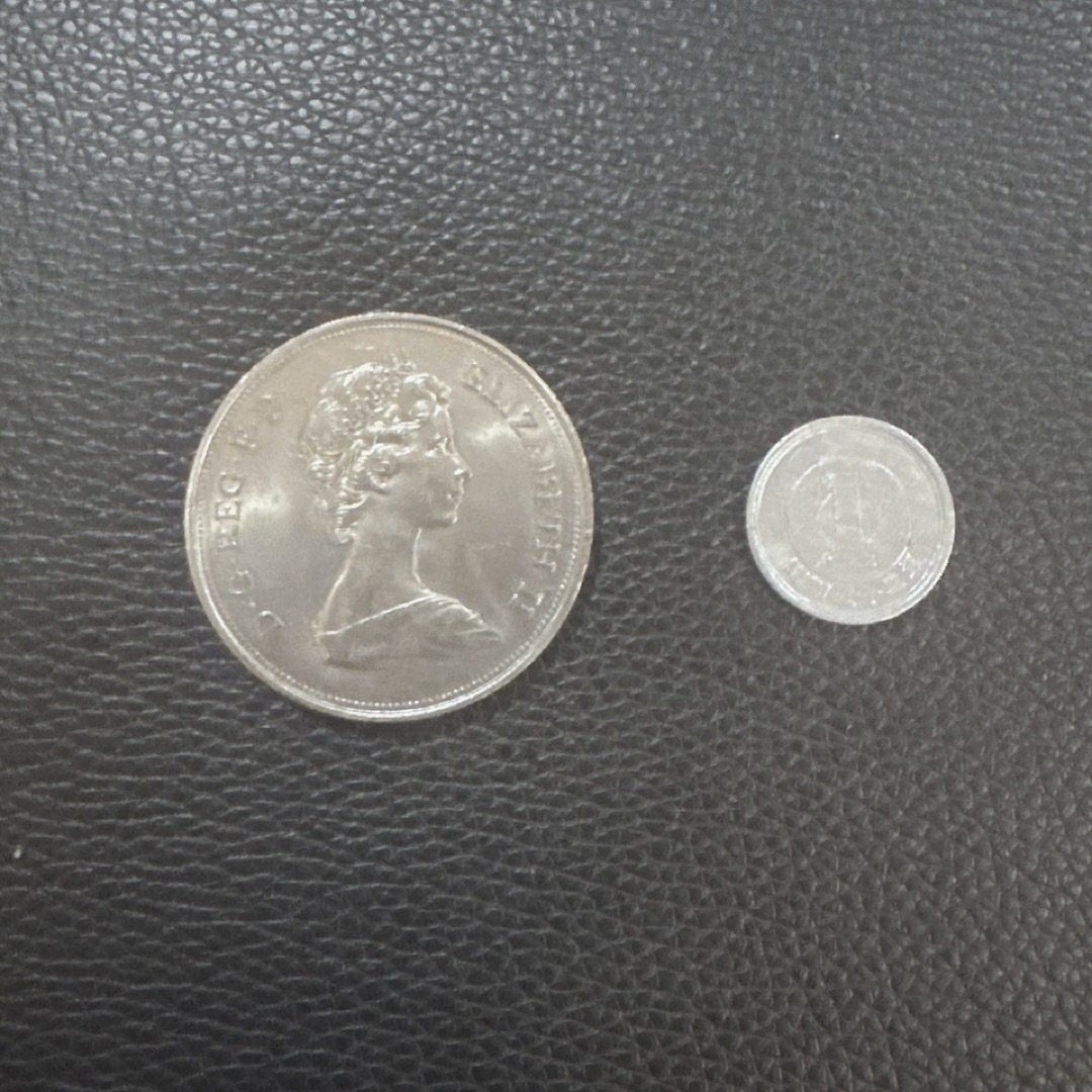 1972 エリザベス2世 シルバーウェディングコイン3枚 記念銀貨の通販 by