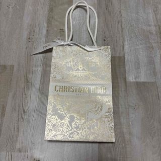 Christian Dior（ショップ袋 ・ ゴールド/金色系）のフリマアイテム一覧