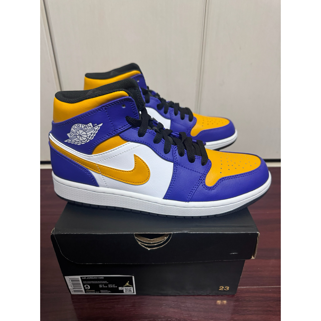 Jordan Brand（NIKE） - nike air jordan 1 mid lakers 27cmの通販 by