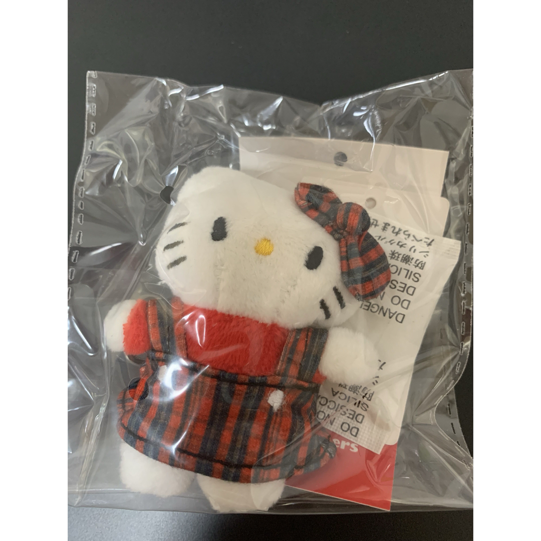 LOWRYS FARM - キティ LOWRYS FARM Me% トイキーホルダー チェック 赤