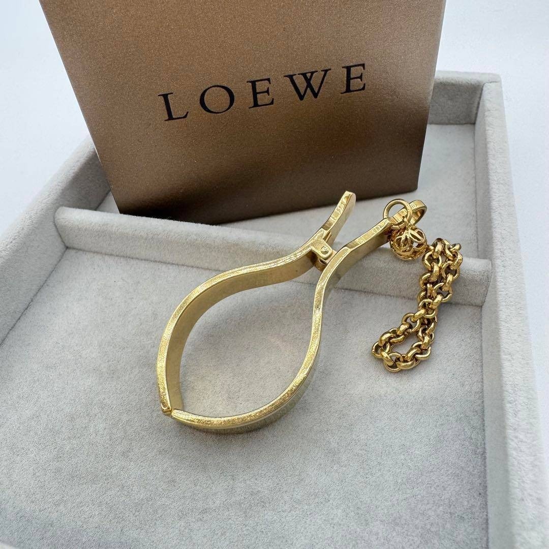 LOEWE - 【箱無し価格】LOEWE グローブホルダー ゴールド チャームの