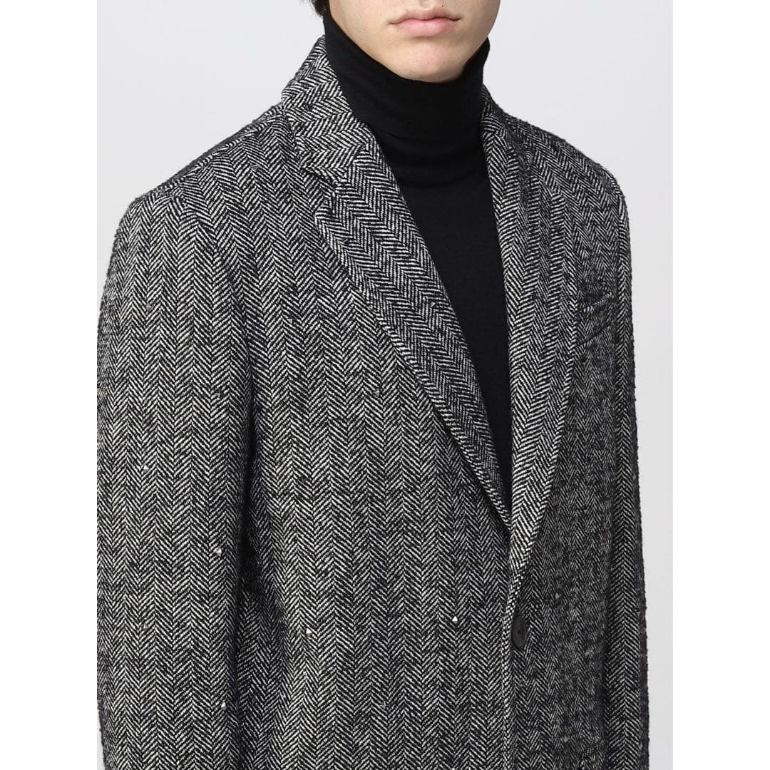 VALENTINO - VALENTINO スタッズ コートの通販 by Y's shop