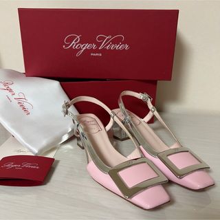ROGER VIVIER（靴/シューズ ・ シルバー/銀色系）のフリマアイテム一覧