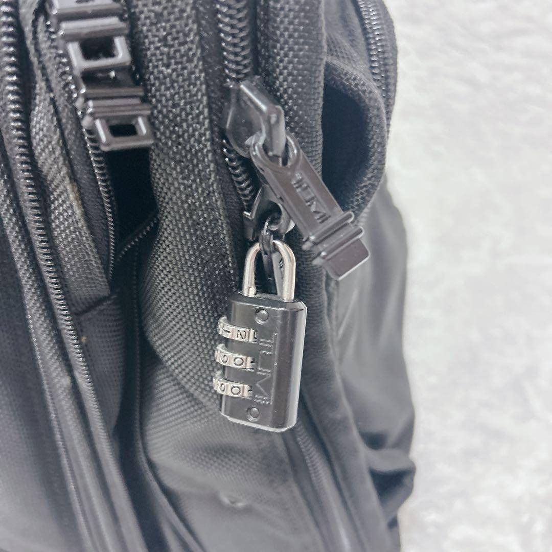 ✨廃盤品✨ TUMI ホイールアウェイ キャリーケース 2206D3 黒