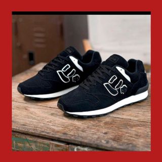 New Balance - 抽選販売 ＼限定900足／にゅ～ず『BLACK』LIMITED