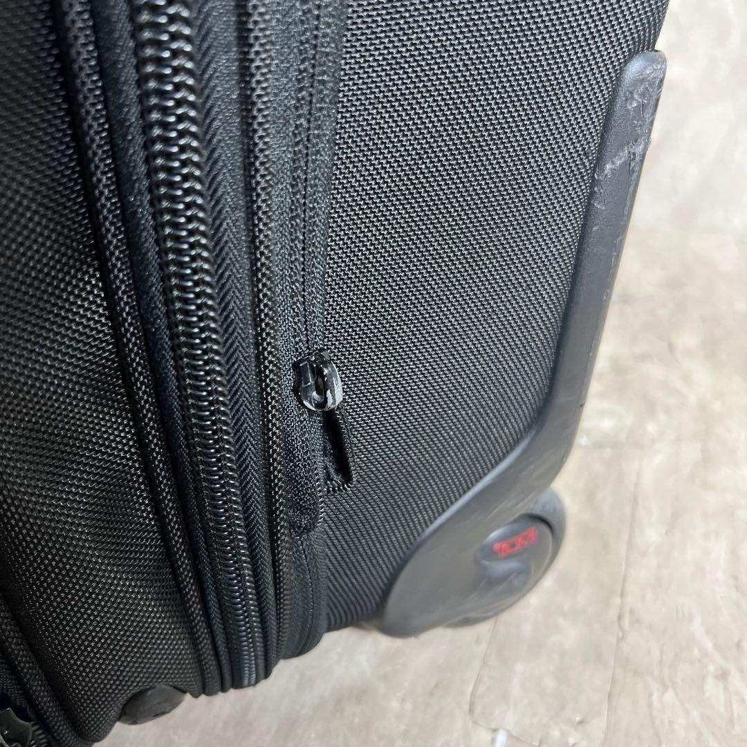 TUMI - 極美品 TUMI ビジネスキャリーバッグ PCケース付 26127DHの通販