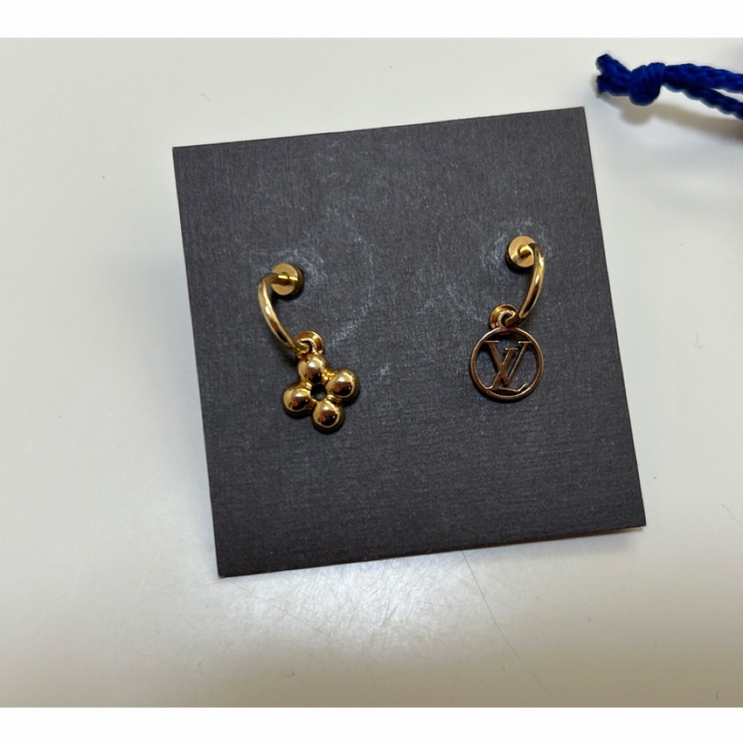 LOUIS VUITTON - ルイヴィトン LOUIS VUITTON ピアス ブルーミングの