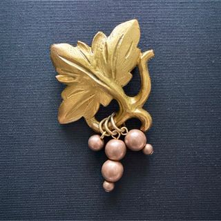 KENZO（ブローチ/コサージュ）のフリマアイテム一覧