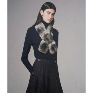 FOXEY（マフラー/ショール）のフリマアイテム一覧