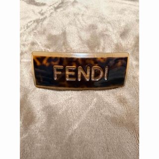 FENDI（バレッタ/ヘアクリップ）のフリマアイテム一覧