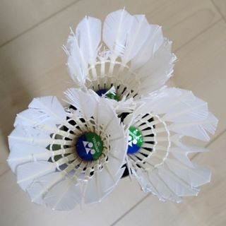 YONEX - （番号不明）バドミントン中古シャトルの通販 by Solider's