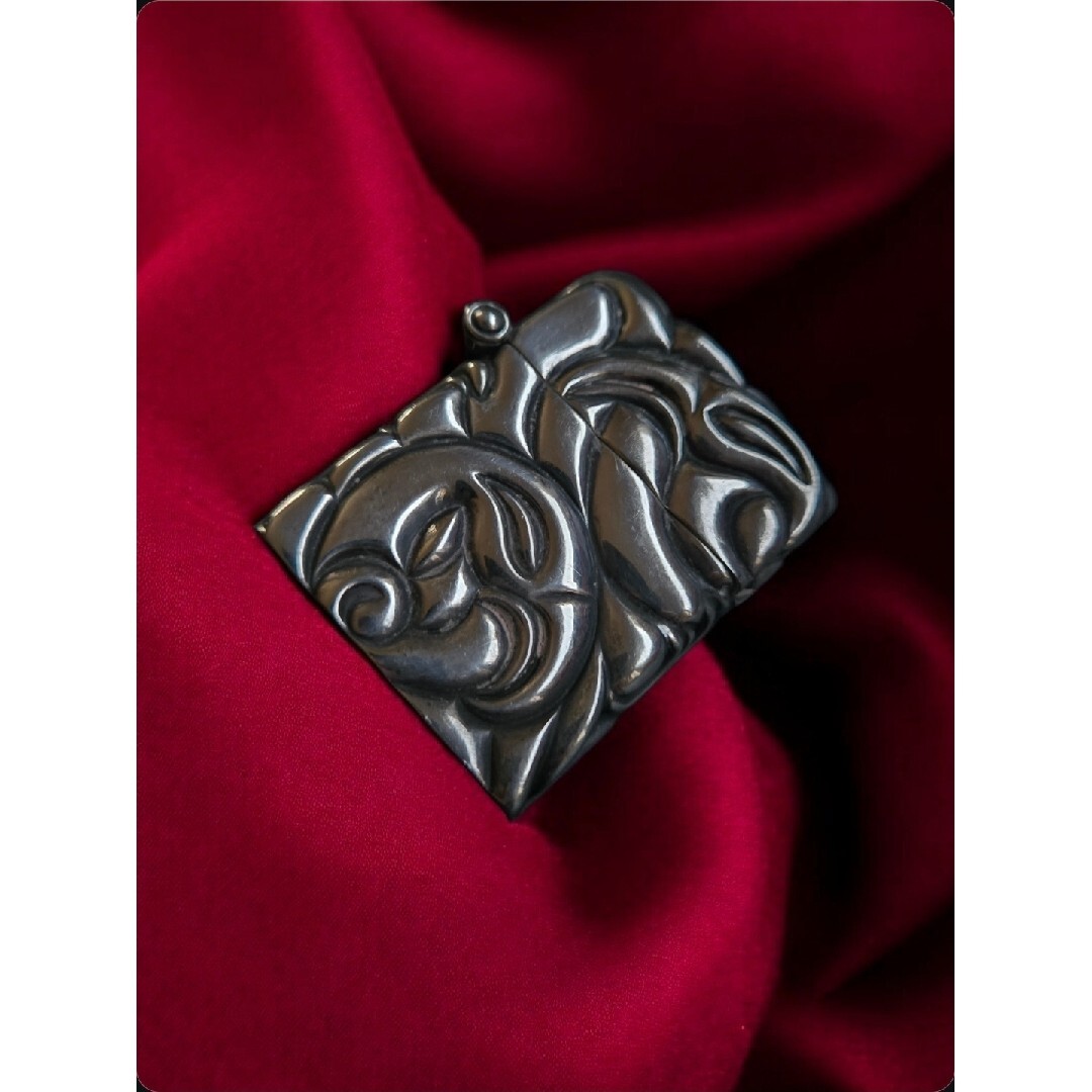 LONE ONES - 【月曜限定値下げ】LONE ONES Mating Flight Lighterの