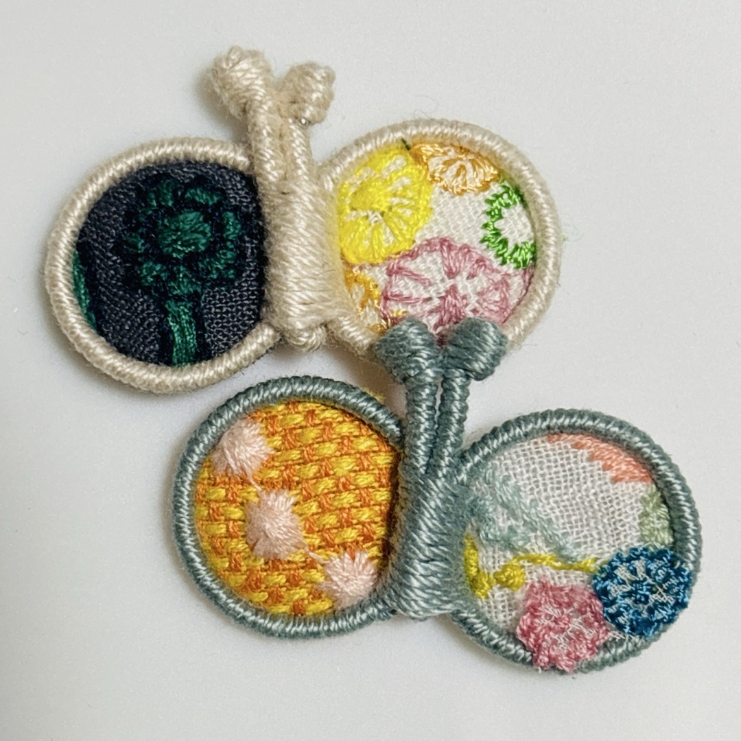 mina perhonen - 【1月発売分】ミナペルホネン ちょうちょのブローチ