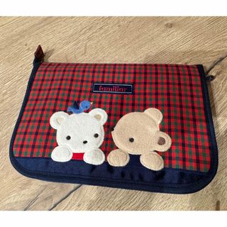 familiar（母子手帳ケース）のフリマアイテム一覧