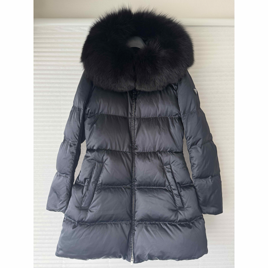 msss様専用 PRADA プラダ フォックスファーダウンの通販 by ♡♡♡｜ラクマ