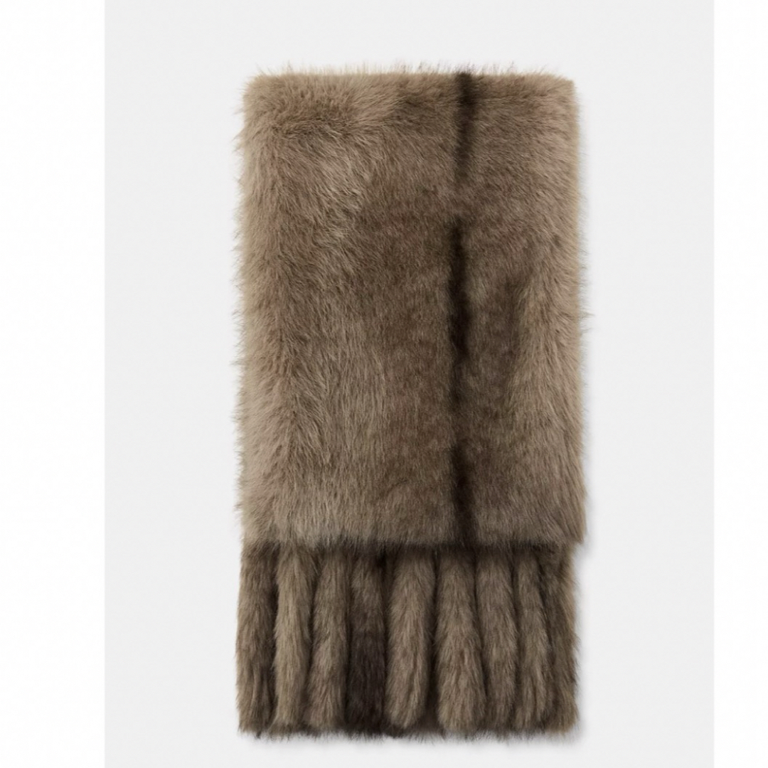 ZARA - 【ZARA】ザラ フェイクファー フリンジ付きストール キャメル