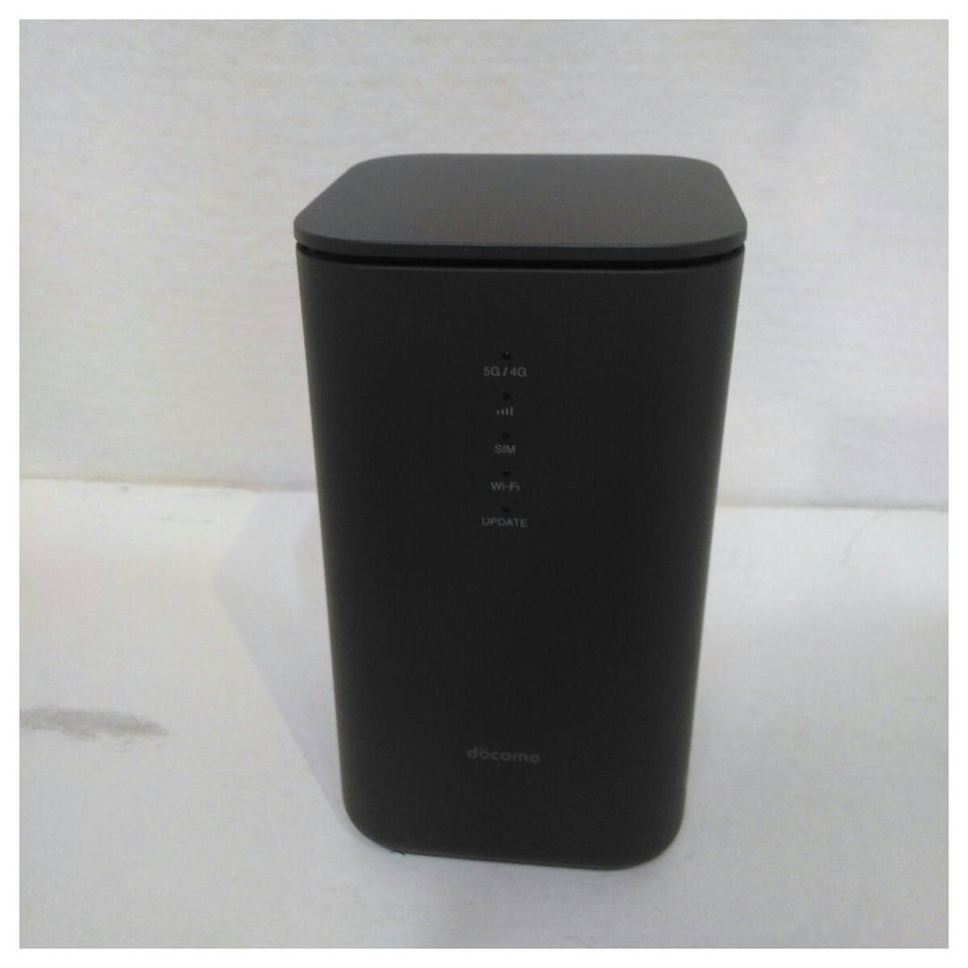 NTTdocomo - 【中古】docomo home 5G HR02 ダークグレーの通販 by