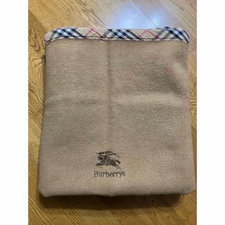 BURBERRY（毛布）のフリマアイテム一覧