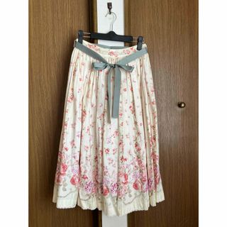 Victorian maiden（ひざ丈スカート）のフリマアイテム一覧