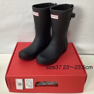 CHANEL - 値下げ！新品未使用 シャネル レインブーツ38 ジェニー着用