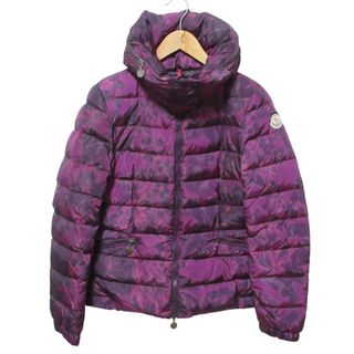 MONCLER（ダウンジャケット ・ パープル/紫色系）のフリマアイテム一覧