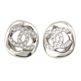 CHANEL（クリスタル ・ ピアス(片耳用)）のフリマアイテム一覧