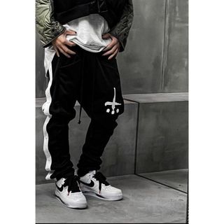 年内まで出品 未使用 GACKT着 agr サルエルパンツの通販 by Last