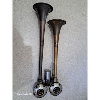 トラックアルミホイール用研磨剤 艶テロ300ミリの通販 by かすみの