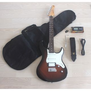 Fender - 【ハードレリック】不思議なストラトキャスターの通販 by