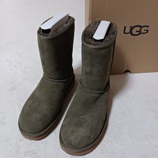 UGG - UGG スカル柄ムートンブーツの通販 by あっこ's shop｜アグなら