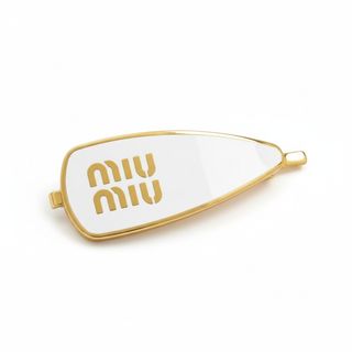 MIU MIU（バレッタ/ヘアクリップ）のフリマアイテム一覧