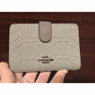 COACH - ☆ハワイDFS限定品☆新品☆コーチ 折り財布 ブルー☆ギフト